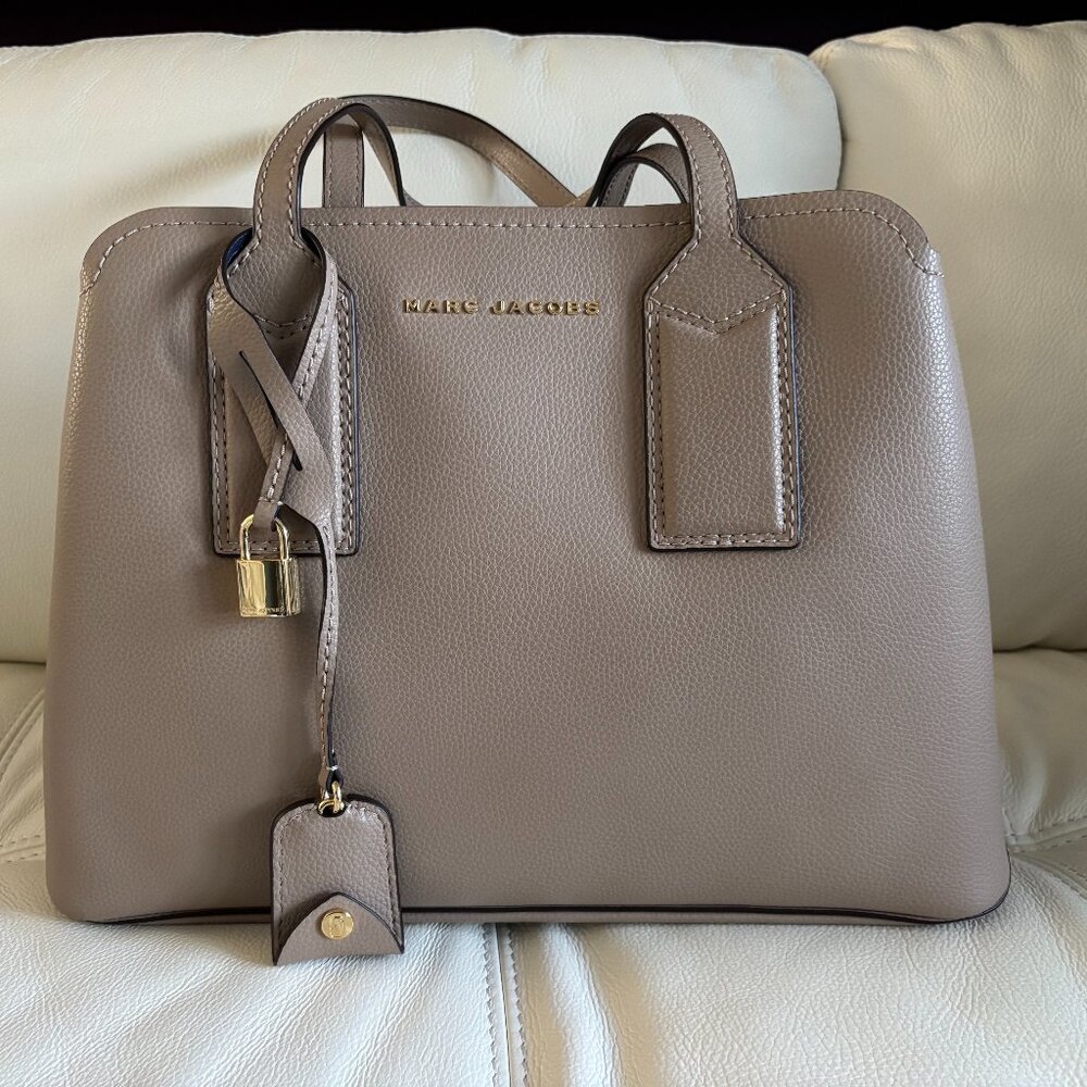 MARC JACOBS "THE EDITOR" BAG - LIGHT SLATE COLOR